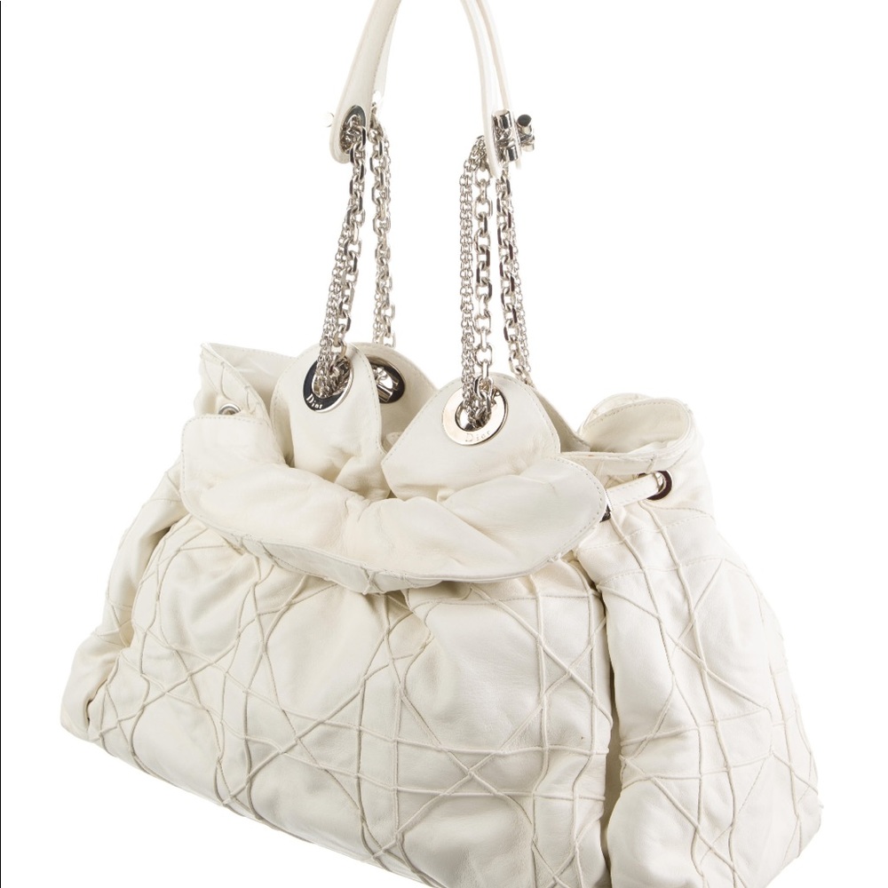 Christian Dior
Le Trente Bag - Picture 11 of 14